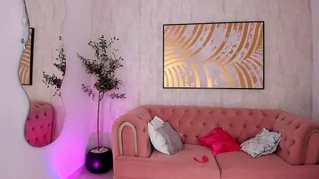 Krissi latore online show from 25, 4, 2026