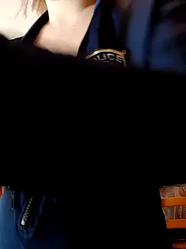 luciferelili online show from 4, 12, 2025