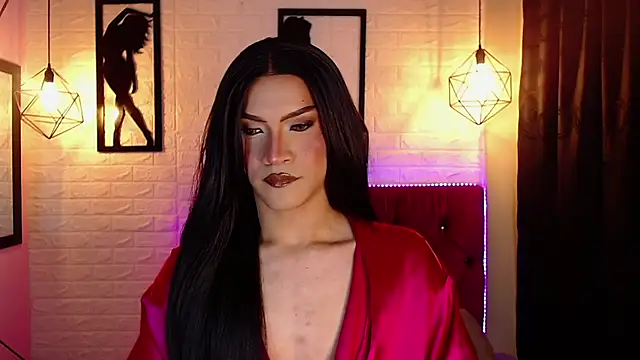 agatha rodriguez online show from 21, 4, 2026