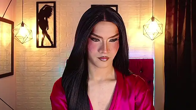agatha rodriguez online show from 27, 4, 2026