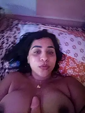 Snapshot of L_ucero chatting on 15, 3, 2025 L ucero online show from 15, 3, 2025