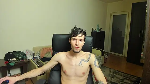 Snapshot of JustinPorno chatting on 14, 10, 2025 JustinPorno online show from 14, 10, 2025