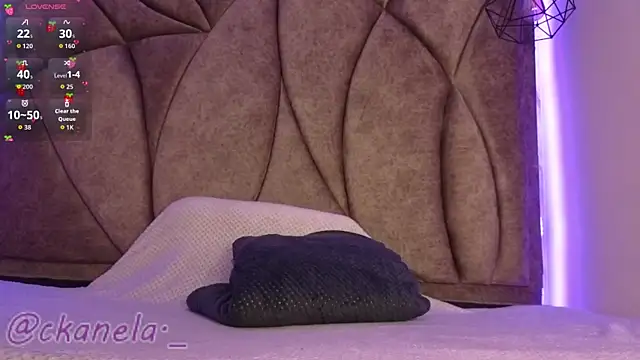 Kanela miller  online show from 23, 11, 2025