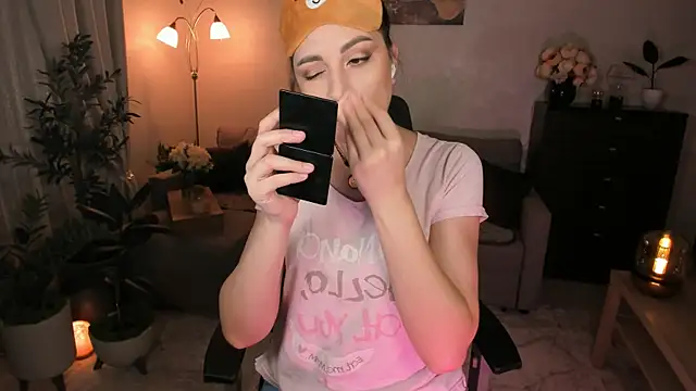 Viki Bellson online show from 9, 11, 2025