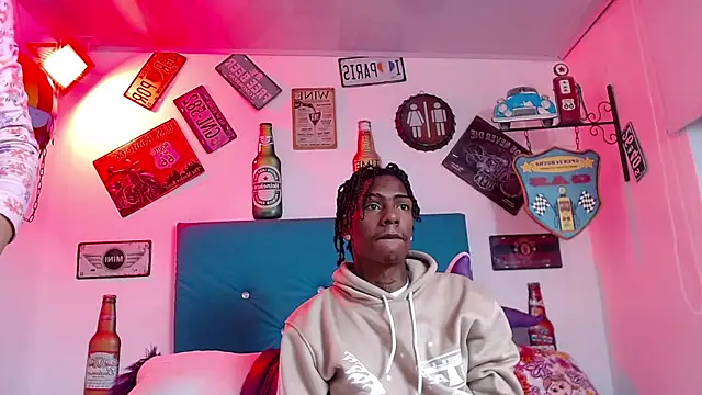 lili roussi online show from 26, 10, 2025