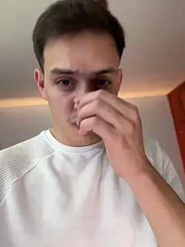 mask guy online show from 12, 3, 2025