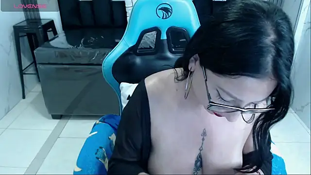 valeria a1 online show from 11, 4, 2026