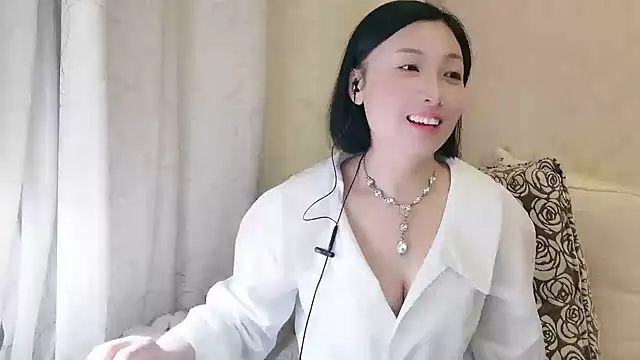 Rachel-6600 online show from 19, 11, 2025