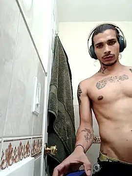 HazelEyedJay420 online show from 10, 3, 2025