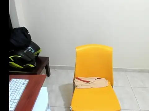 Olgahunder online show from 14, 3, 2025