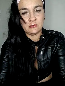Snapshot of megan_milf79 chatting on 20, 3, 2025 megan milf79 online show from 20, 3, 2025