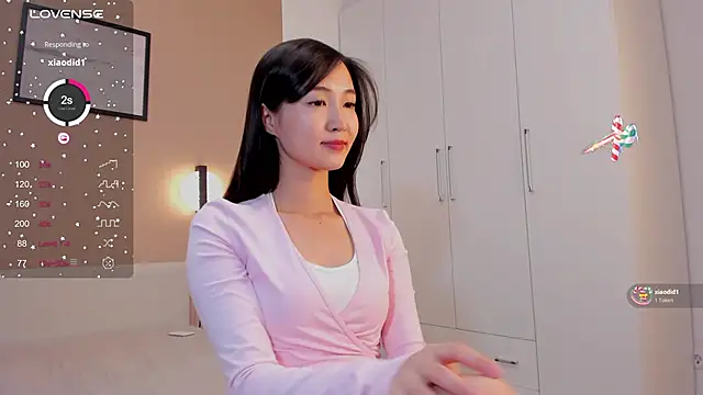 SeulBi online show from 20, 10, 2025