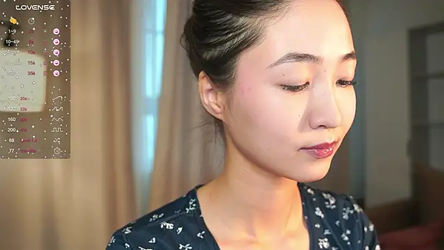 SeulBi online show from 26, 11, 2025