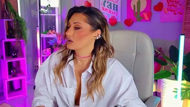 SarahAlluring online show from 30, 3, 2026