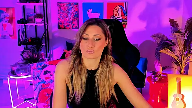 SarahAlluring online show from 13, 2, 2026