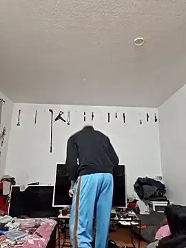 Snapshot of ThePython666 chatting on 15, 11, 2025 ThePython666 online show from 15, 11, 2025