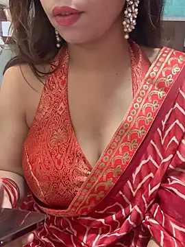 Snapshot of lustyindiancouple chatting on 30, 6, 2026 lustyindiancouple online show from 30, 6, 2026