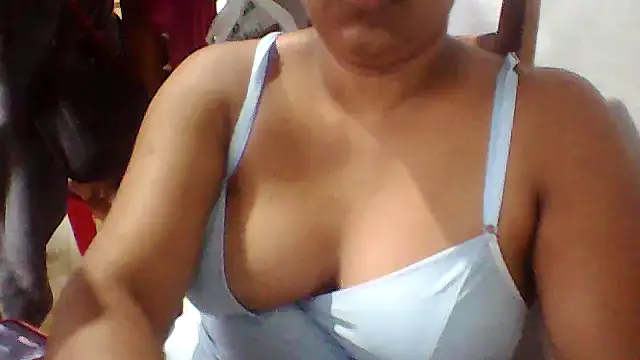 Sydneyputinha online show from 19, 4, 2026