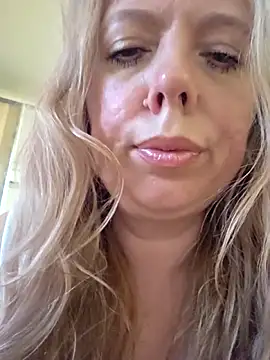 Irina3718 online show from 17, 6, 2026