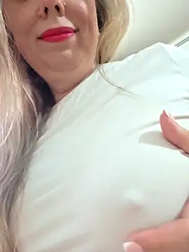 Irina3718 online show from 12, 3, 2026