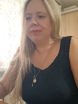 Irina3718 online show from 10, 11, 2025