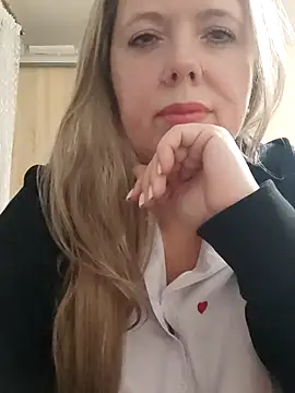 Irina3718 online show from 13, 11, 2025