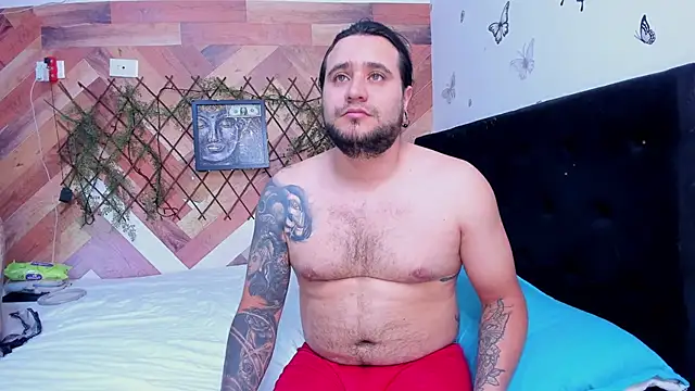 EmilyandChristianTattoos online show from 19, 11, 2025