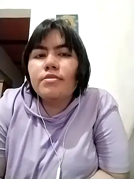 IrisMitchell  online show from 21, 3, 2025