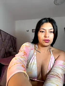 Tania rendon online show from 25, 10, 2025