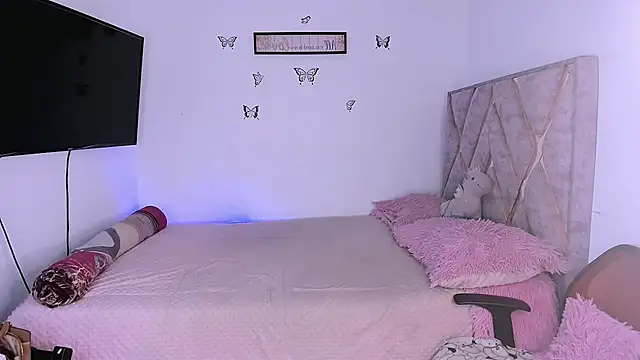 Tania rendon online show from 17, 7, 2026