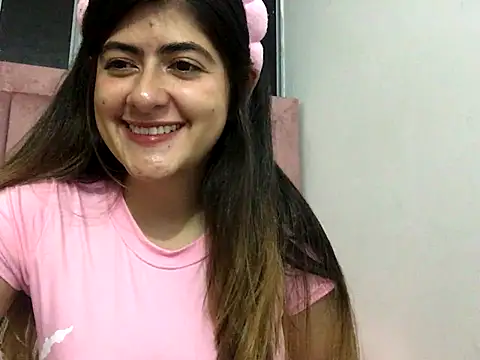 Snapshot of skyler1195 chatting on 17, 10, 2025 skyler1195 online show from 17, 10, 2025