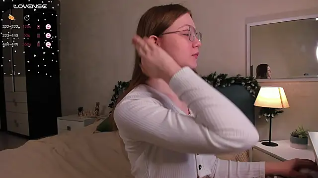 luv tessa online show from 20, 12, 2025