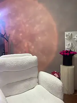 Snapshot of Baby-youyou chatting on 18, 3, 2025 Baby-youyou online show from 18, 3, 2025