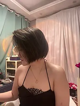 Snapshot of Baby-youyou chatting on 14, 3, 2025 Baby-youyou online show from 14, 3, 2025