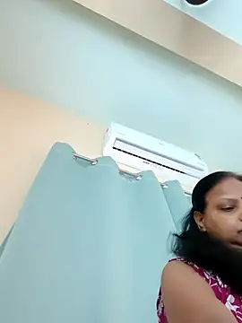 Snapshot of Arohi35 chatting on 9, 5, 2026 Arohi35 online show from 9, 5, 2026