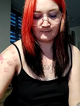 TiffiChantiT2 online show from 14, 1, 2026