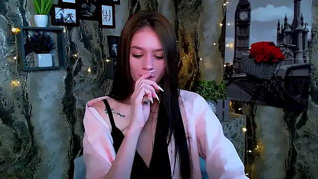 Snapshot of LanaTey chatting on 18, 3, 2026 LanaTey online show from 18, 3, 2026