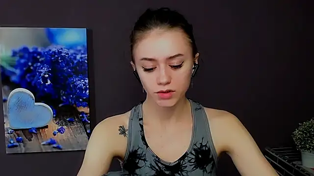 LanaTey online show from 12, 3, 2025