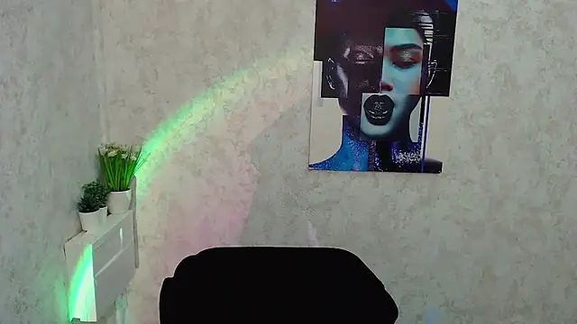 Snapshot of LanaTey chatting on 8, 2, 2026 LanaTey online show from 8, 2, 2026