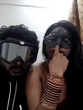 Snapshot of priyanshi-4u chatting on 30, 11, 2025 priyanshi-4u online show from 30, 11, 2025