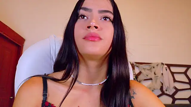 Snapshot of alice_rous21 chatting on 31, 10, 2025 alice rous21 online show from 31, 10, 2025