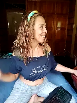 Lady Lolla11 online show from 8, 4, 2026