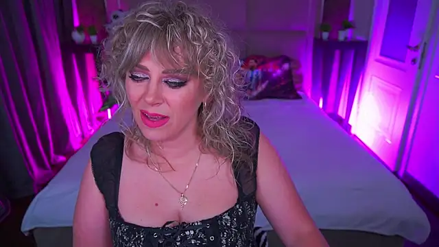 Snapshot of CandyLadyyy chatting on 18, 7, 2026 CandyLadyyy online show from 18, 7, 2026