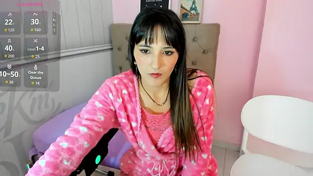 Snapshot of Tania_Duque chatting on 20, 9, 2025 Tania Duque online show from 20, 9, 2025