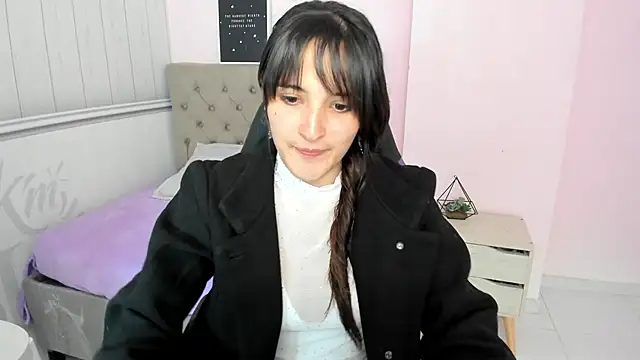 Tania Duque online show from 18, 10, 2025