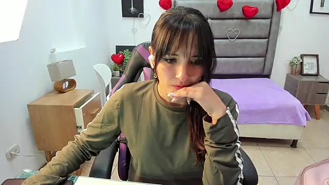 Tania Duque online show from 19, 3, 2026