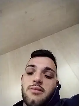 Francescodicristina44 online show from 15, 4, 2026