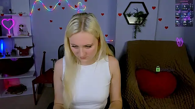 madam uliis online show from 3, 5, 2026