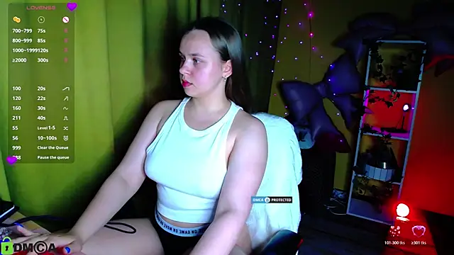 Lilysweet13 online show from 20, 6, 2026