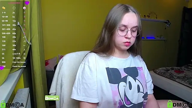 Lilysweet13 online show from 11, 1, 2026